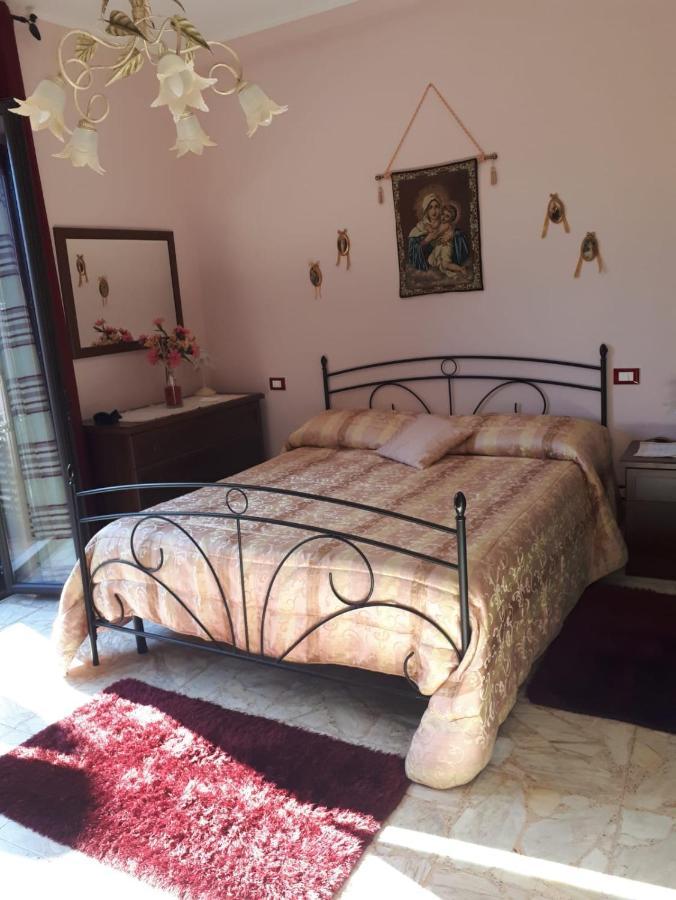 B&B Villa Maria Ausilia ตาออร์มินา ภายนอก รูปภาพ