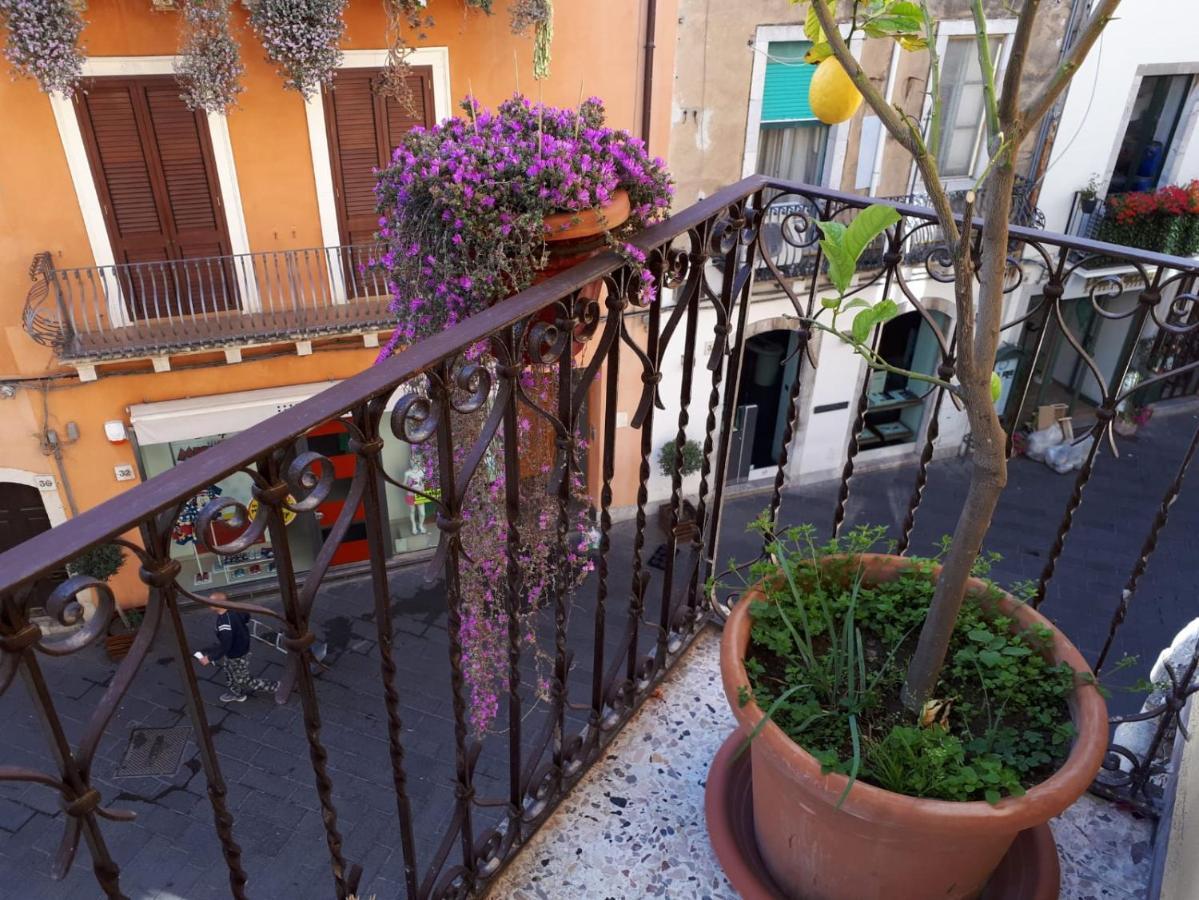 B&B Villa Maria Ausilia ตาออร์มินา ภายนอก รูปภาพ